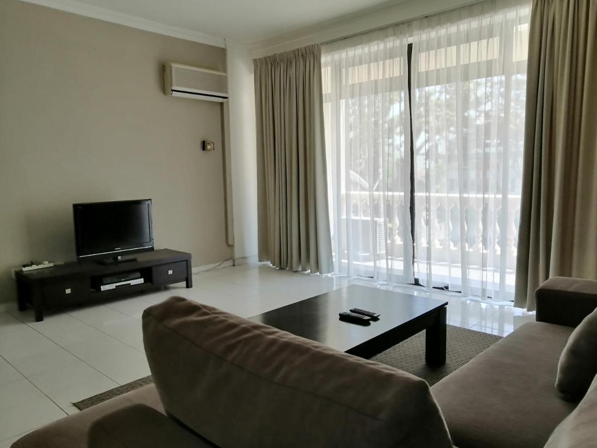 Noble Villa Apartment George Town Bagian luar foto