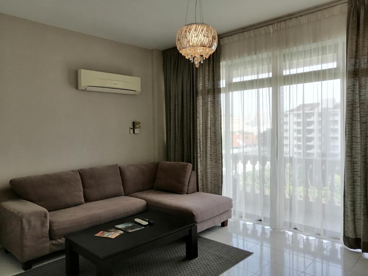 Noble Villa Apartment George Town Bagian luar foto