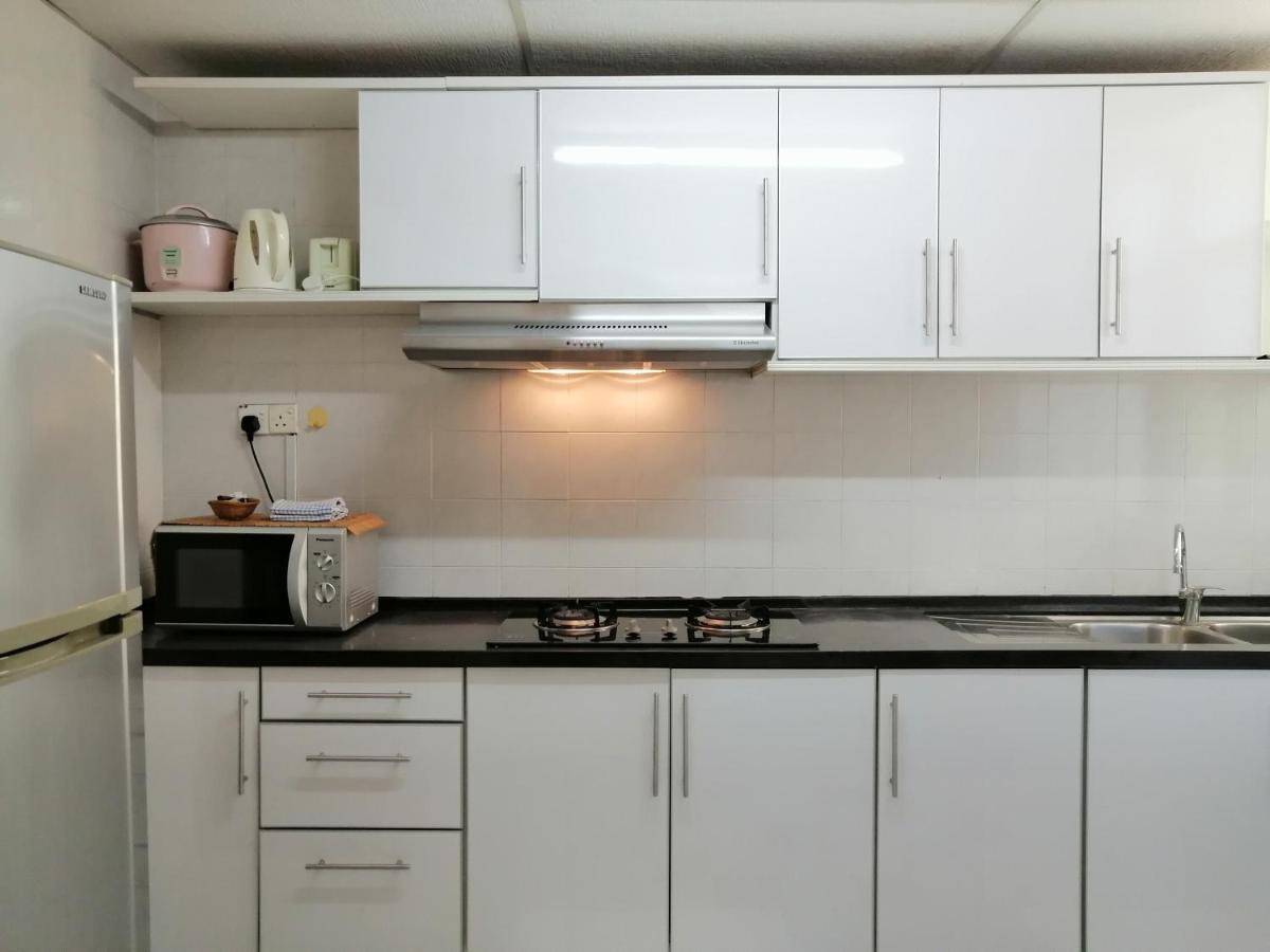 Noble Villa Apartment George Town Bagian luar foto